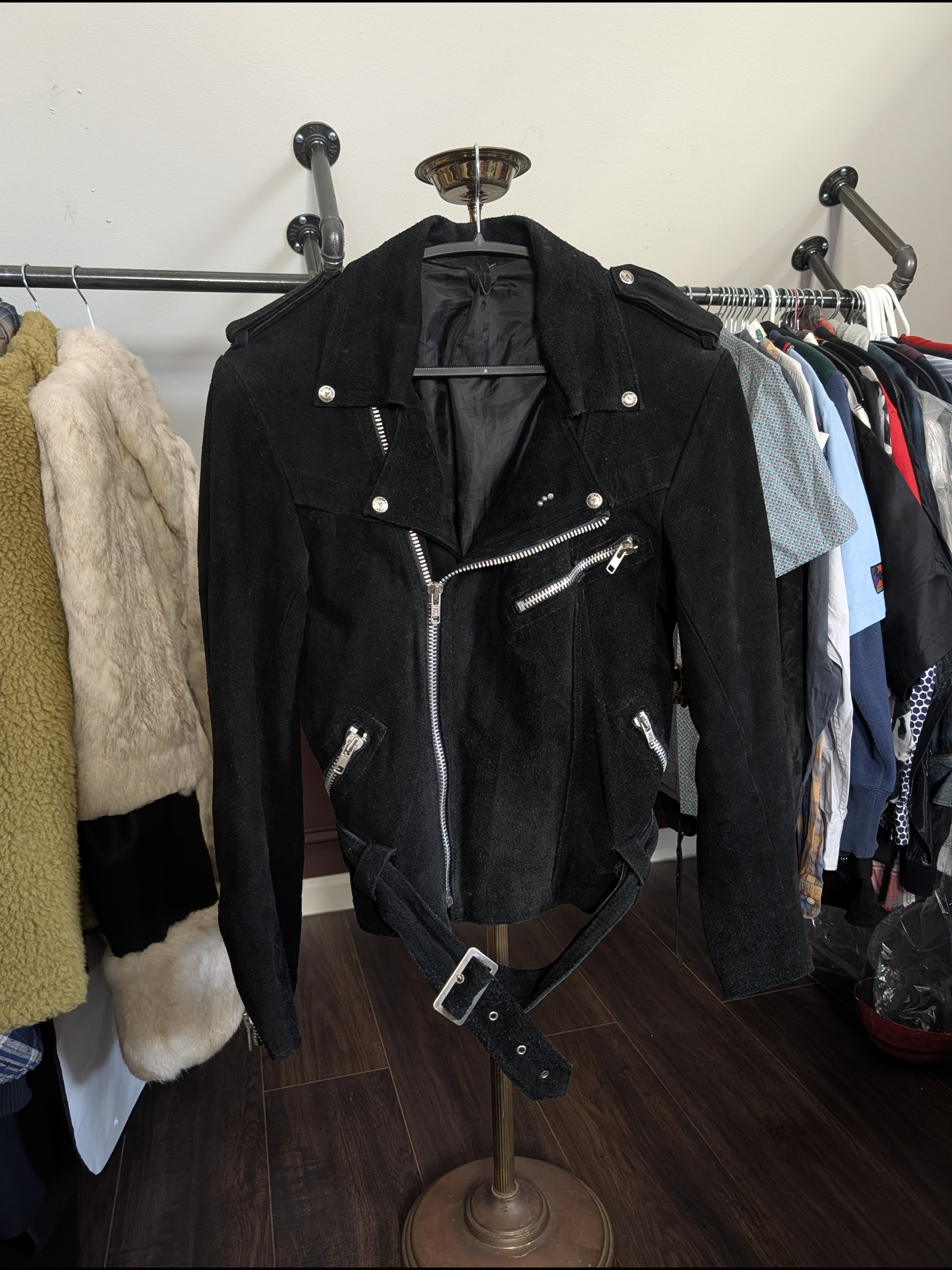 Ascot Vtg Australian Top Dyed Nubuck Black Studded Belted Moto Jacket 44